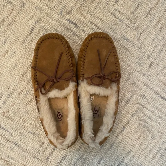 Leather loafers from ugg never worn !! UGG | Shoes | Ugg Chocolate Brown Loafers Never Worn Size 9  main image 2